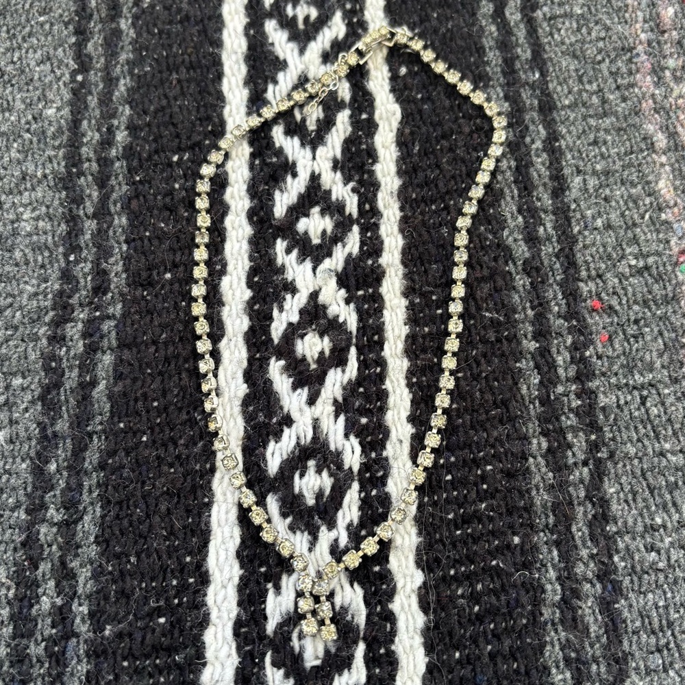 VINTAGE RHINESTONE NECKLACE GLAMOROUS FASHION JEWELRY
